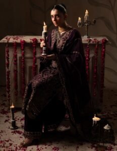 Plum Velvet 3-Piece (D-07) - Image 2