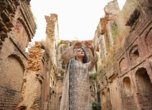 Ivory Embroidered 3-Piece (HA-08) - Image 6